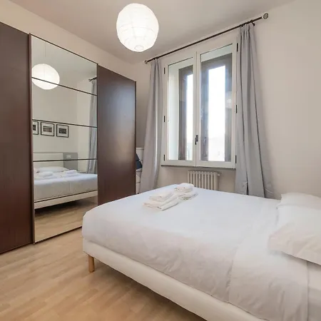Apartman I Host Citta Studi - Ampere *